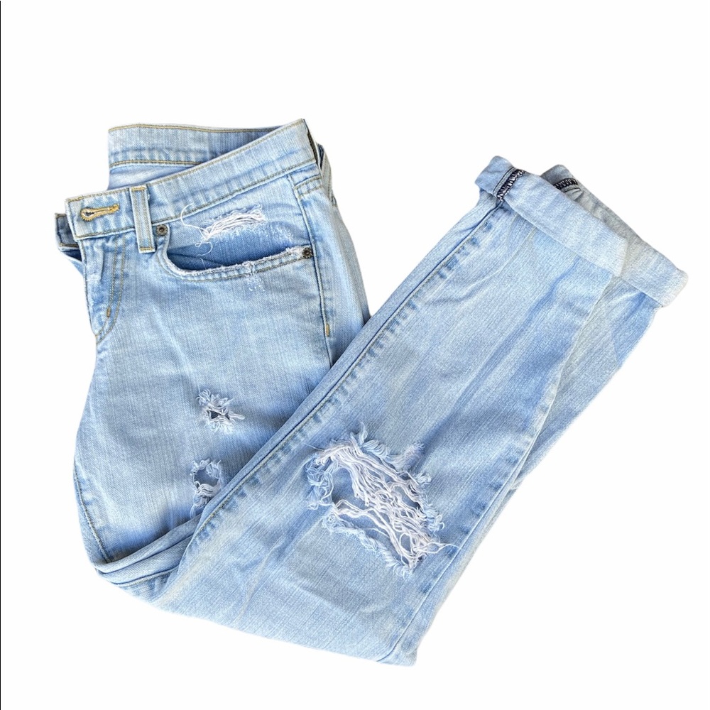 LF Carmar Jeans! Low/Mid rise, distressed jeans!